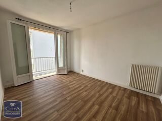  Appartement à louer 2 pièces 34 m²