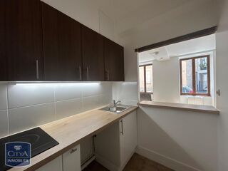  Appartement à louer 1 pièce 27 m²