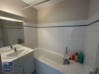  Appartement à louer 2 pièces 54 m²