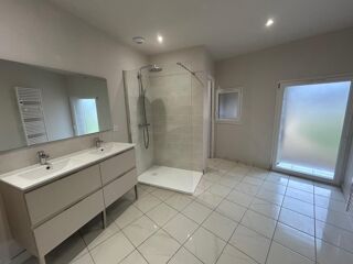  Appartement � louer 2 pi�ces 83 m�