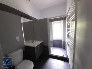  Appartement à louer 1 pièce 25 m²
