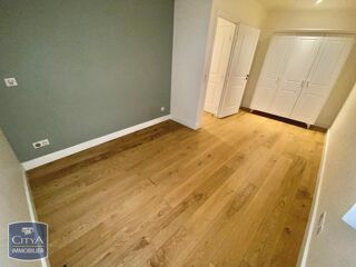  Appartement à louer 3 pièces 64 m²