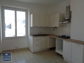  Appartement à louer 6 pièces 138 m² Saint nazaire