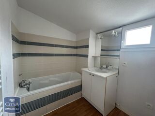  Appartement à louer 3 pièces 59 m²