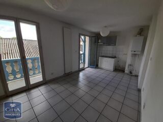  Appartement à louer 2 pièces 44 m²