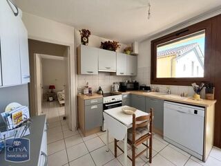  Appartement à louer 3 pièces 73 m²