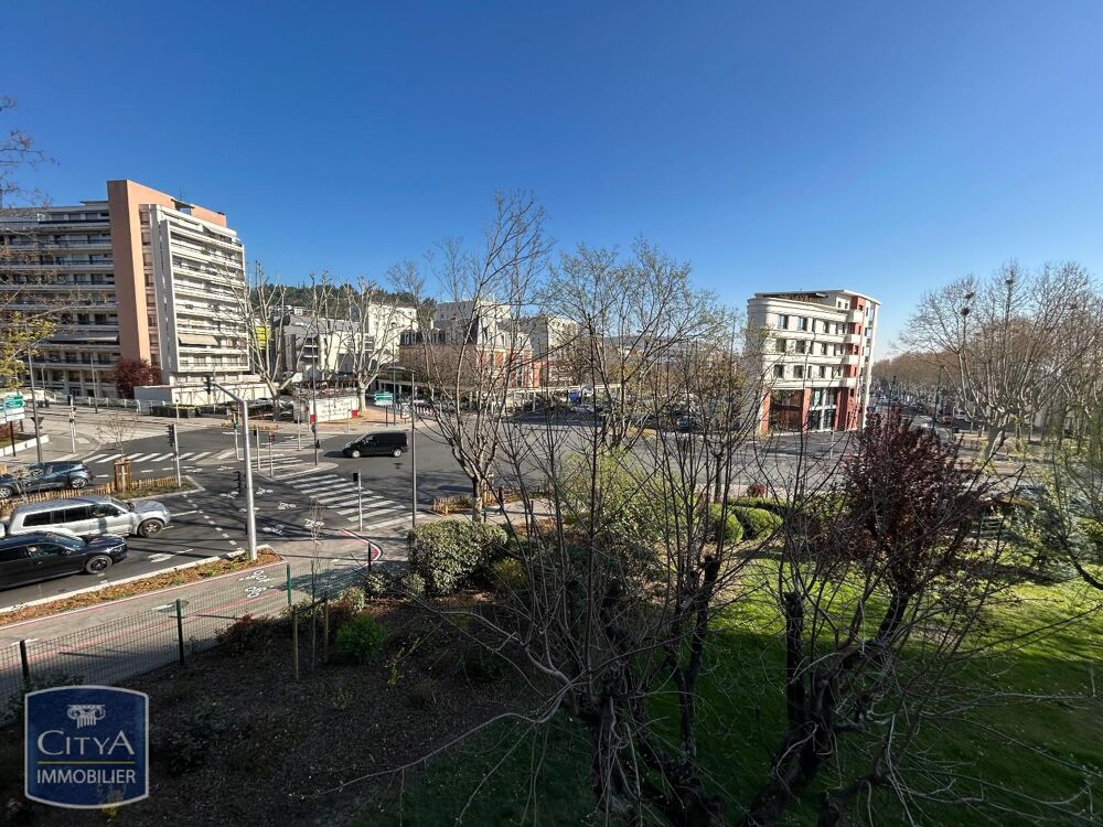 location Appartement - 3 pièce(s) - 71 m² Clermont-Ferrand (63000)