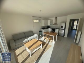  Appartement à louer 3 pièces 64 m²