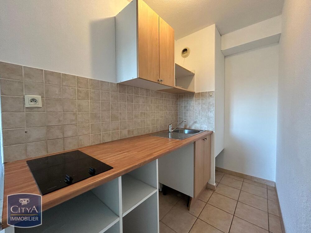 location Appartement - 2 pièce(s) - 42 m² Uzès (30700)
