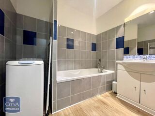  Appartement à louer 3 pièces 66 m²