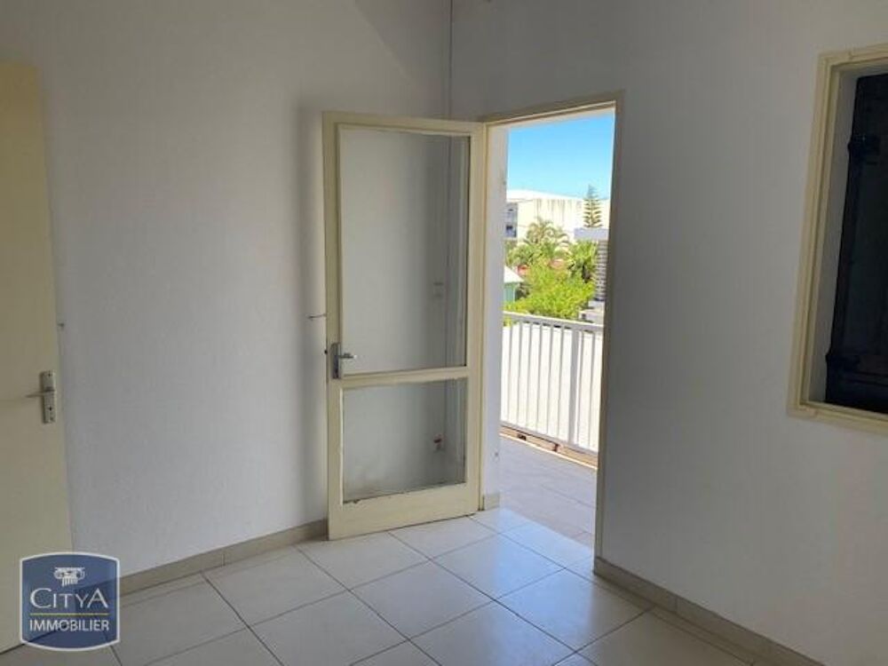 location Appartement - 3 pièce(s) - 64 m² Sainte-Suzanne (97441)