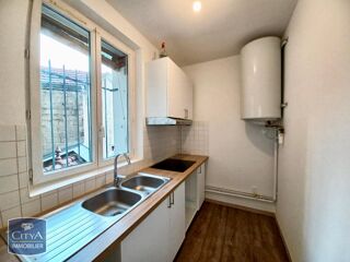 Appartement à louer 3 pièces 48 m²