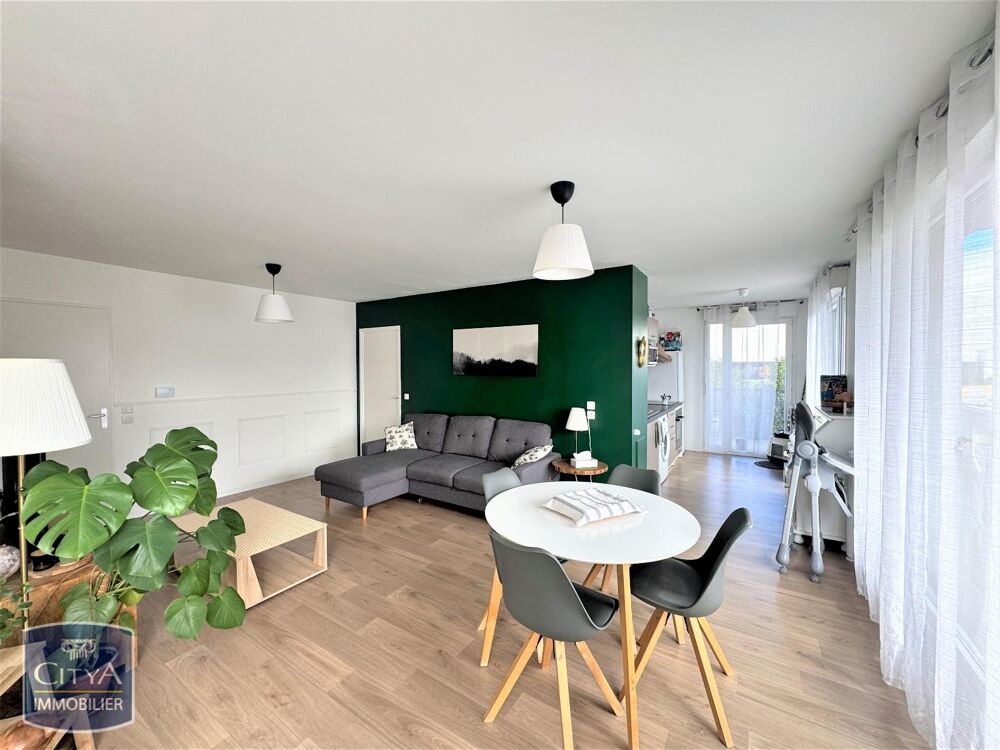 location Appartement - 3 pièce(s) - 76 m² Lille (59000)