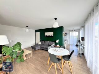  Appartement à louer 3 pièces 76 m²