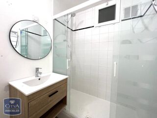  Appartement à louer 3 pièces 61 m²