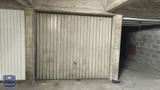  Parking / Garage à louer 12 m²