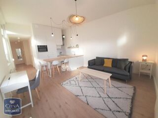  Appartement à louer 2 pièces 41 m²