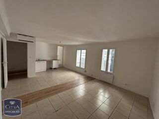  Appartement à louer 3 pièces 69 m²