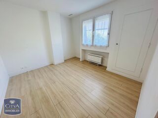  Maison à louer 5 pièces 80 m²