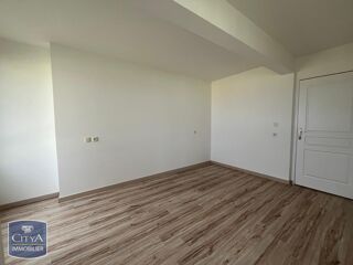  Appartement à louer 2 pièces 41 m²