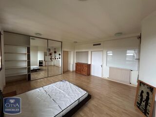  Appartement � louer 4 pi�ces 168 m�