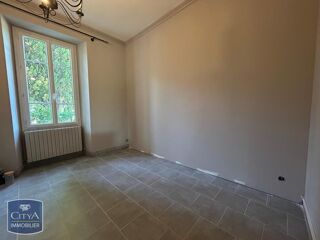  Maison à louer 5 pièces 158 m²