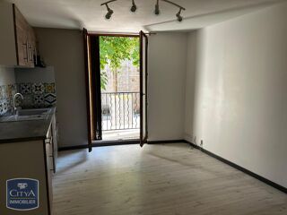  Appartement à louer 1 pièce 28 m²