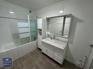  Appartement à louer 2 pièces 58 m²