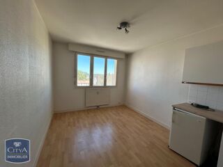  Appartement à louer 1 pièce 19 m²