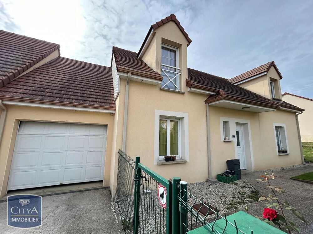 À LOUER : Maison T6 située à Saint-Germain-du-Corbéis, d....