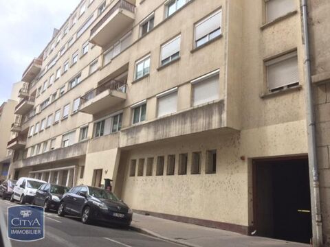  Parking / Garage  louer 