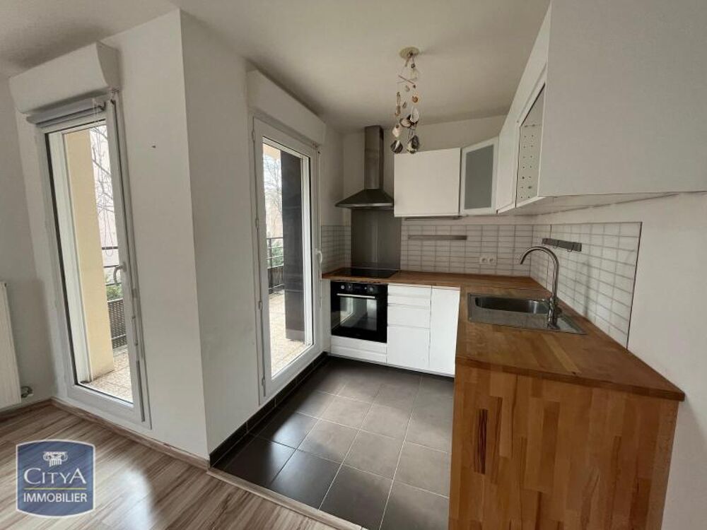 location Appartement - 3 pièce(s) - 61 m² Rambouillet (78120)