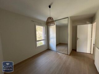  Maison à louer 4 pièces 89 m²