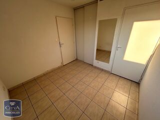  Appartement à louer 2 pièces 32 m²