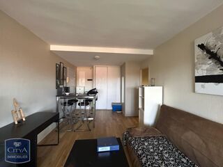  Appartement à louer 1 pièce 42 m²