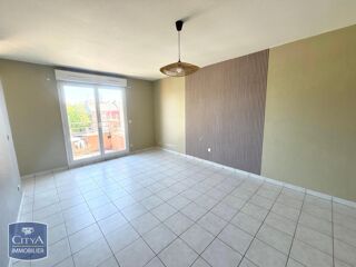  Appartement à louer 2 pièces 47 m²