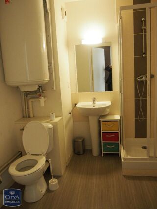  Appartement à louer 2 pièces 44 m²