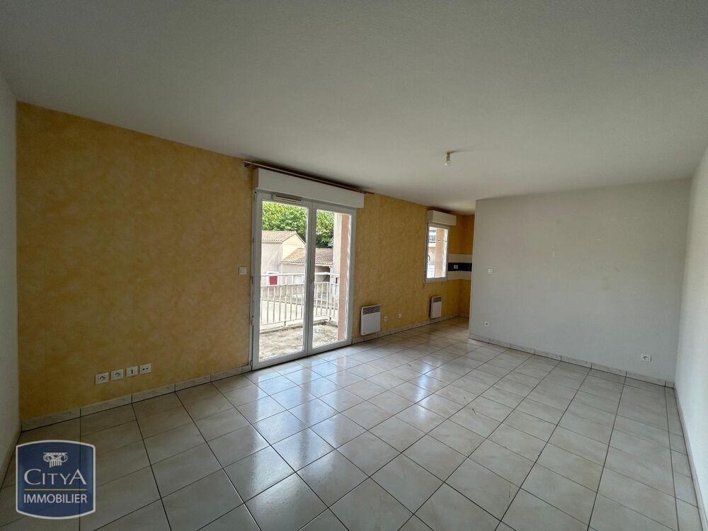 À LOUER : Appartement T3 à Pouzauges. Ce bien immobilier....