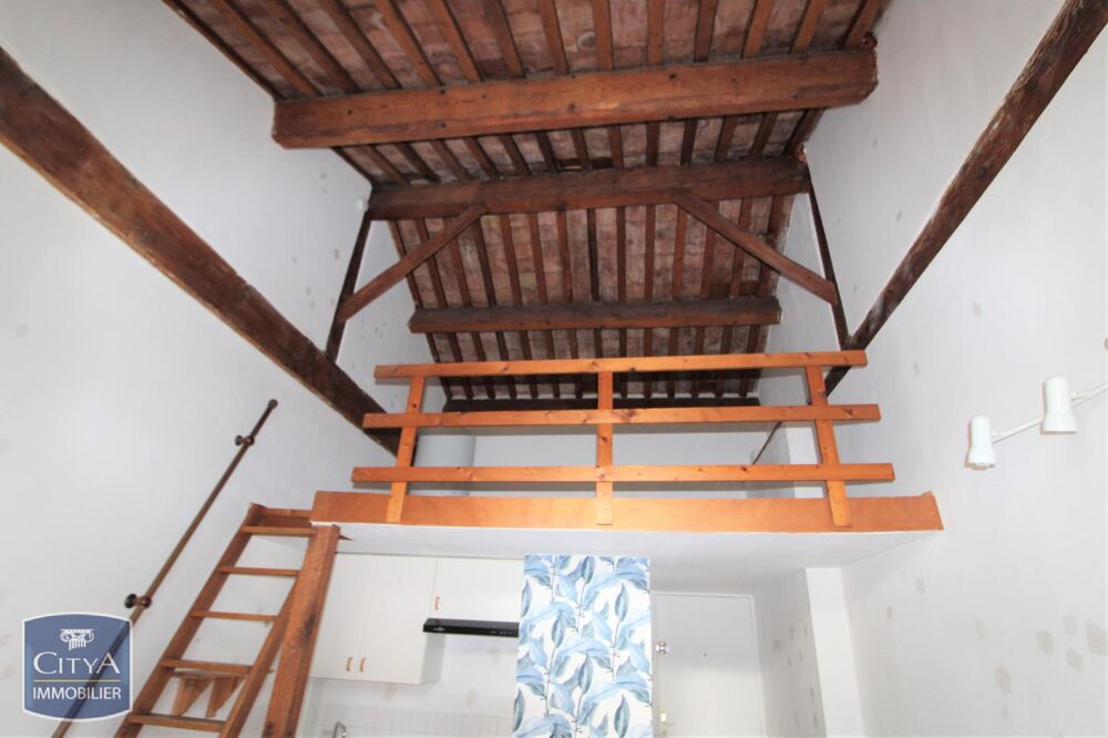 À LOUER : Venez découvrir cet appartement T1 de 27m² sit....