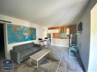  Appartement à louer 2 pièces 47 m²