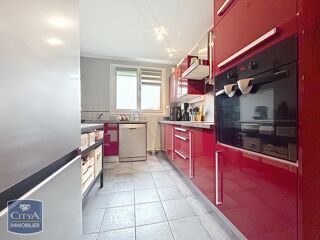  Appartement à louer 5 pièces 81 m²