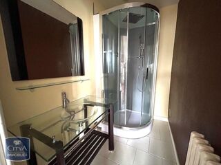  Appartement à louer 5 pièces 80 m²