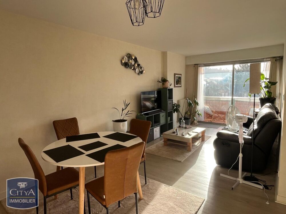 location Appartement - 2 pièce(s) - 64 m² Brive-la-Gaillarde (19100)