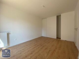  Appartement à louer 2 pièces 42 m²