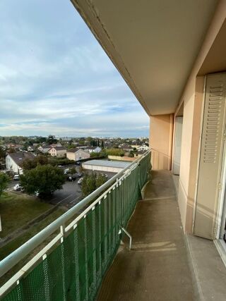 location Appartement - 3 pièce(s) - 62 m² Meyzieu (69330)