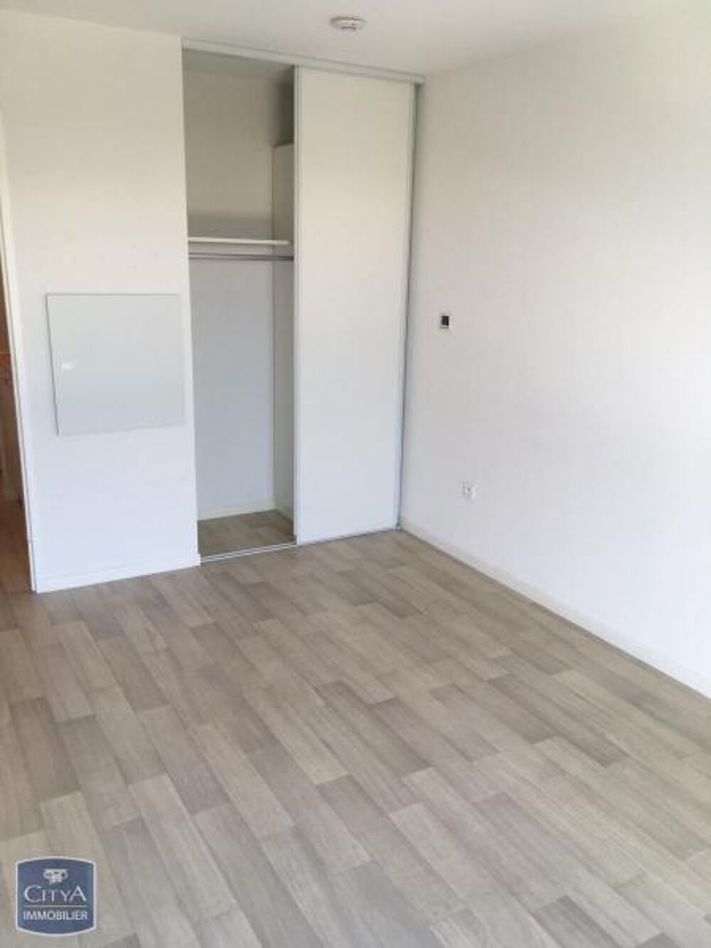location Appartement - 1 pièce(s) - 20 m² Tours (37000)