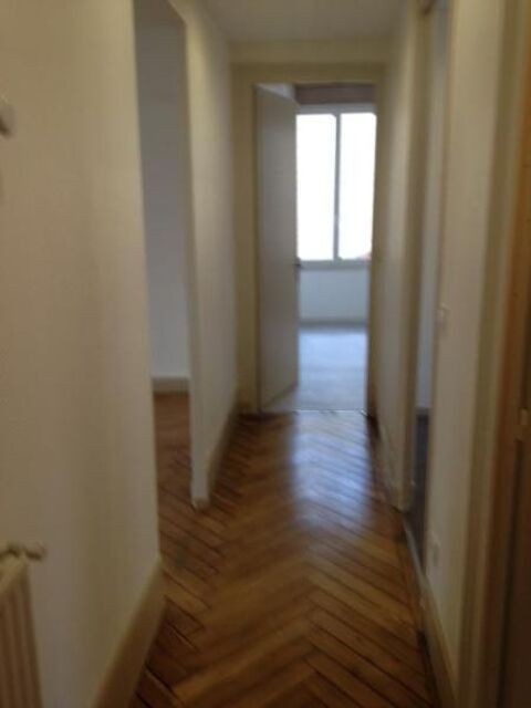  Appartement � louer 4 pi�ces 101 m�