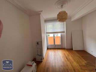  Appartement à louer 4 pièces 84 m²