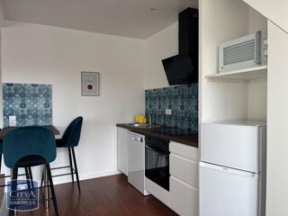  Appartement à louer 3 pièces 65 m²