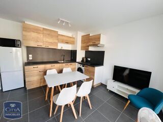  Appartement à louer 2 pièces 37 m²